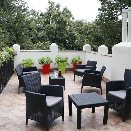 Rock - Studio With 30M2 Terrace Belgrade Exterior photo