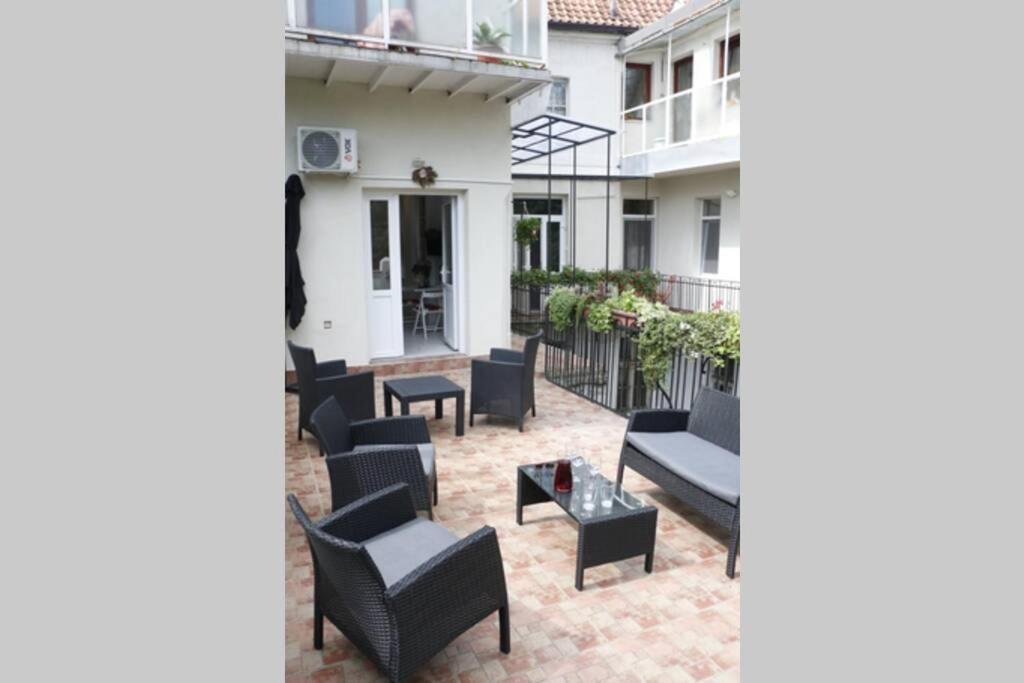 Rock - Studio With 30M2 Terrace Belgrade Exterior photo